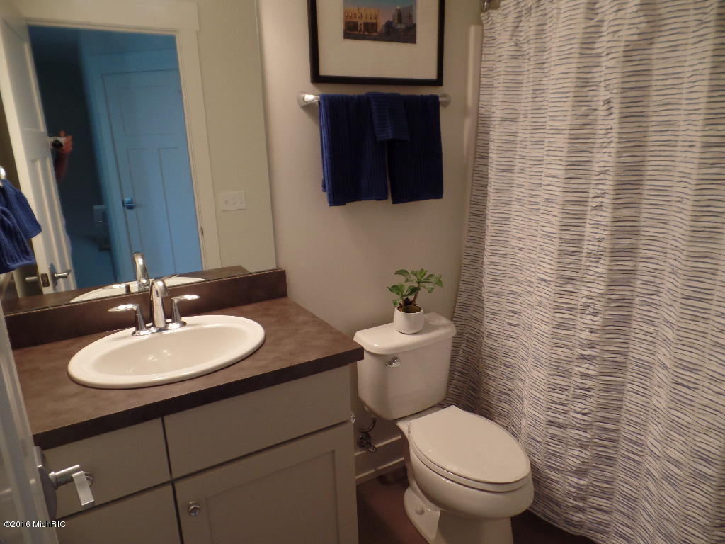 160 Garden Ter #C, Douglas, MI 49406 photo 31