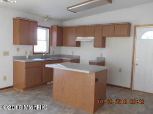 4756 Benton Rd, Belding, MI 48809 photo 7