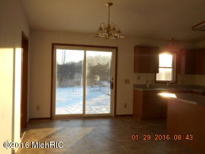 4756 Benton Rd, Belding, MI 48809 photo 6