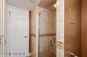 548 Adaway Ave SE, Ada, MI 49301 photo 29