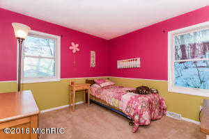 548 Adaway Ave SE, Ada, MI 49301 photo 19