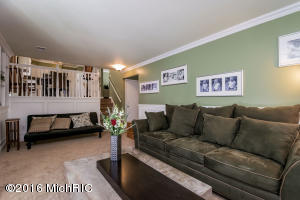 548 Adaway Ave SE, Ada, MI 49301 photo 15