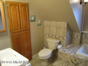 121 W Chart St, Plainwell, MI 49080 photo 28
