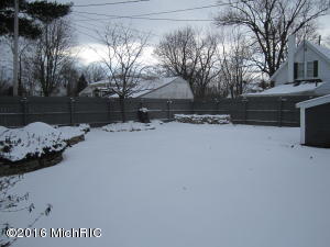 121 W Chart St, Plainwell, MI 49080 photo 37
