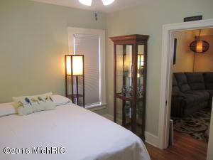 121 W Chart St, Plainwell, MI 49080 photo 13