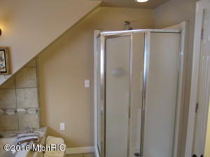 121 W Chart St, Plainwell, MI 49080 photo 30