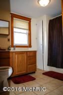 203 E Lytle St, Ionia, MI 48846 photo 12