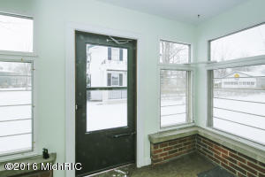 314 Walnut St, Three Rivers, MI 49093 photo 3
