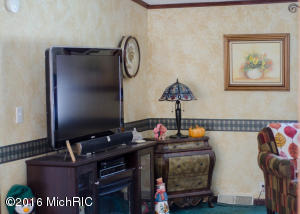 3633 S Spruce Ave, White Cloud, MI 49349 photo 8