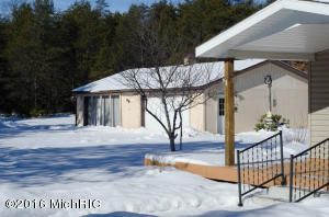 3633 S Spruce Ave, White Cloud, MI 49349 photo 16