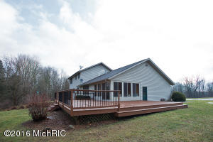 10371 Douglas, Plainwell, MI 49080 photo 43