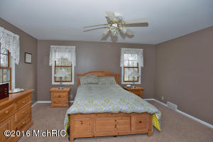 10371 Douglas, Plainwell, MI 49080 photo 19