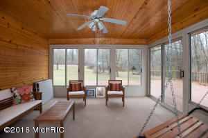 10371 Douglas, Plainwell, MI 49080 photo 18