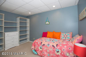 10371 Douglas, Plainwell, MI 49080 photo 31