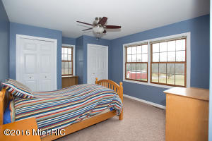 10371 Douglas, Plainwell, MI 49080 photo 23