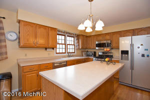 10371 Douglas, Plainwell, MI 49080 photo 16