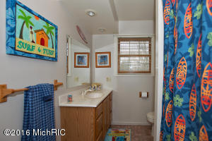 10371 Douglas, Plainwell, MI 49080 photo 25
