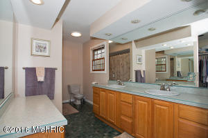 10371 Douglas, Plainwell, MI 49080 photo 21