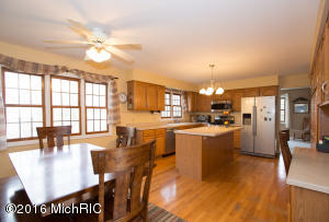 10371 Douglas, Plainwell, MI 49080 photo 3