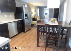 247 Mark St, Niles, MI 49120 photo 8