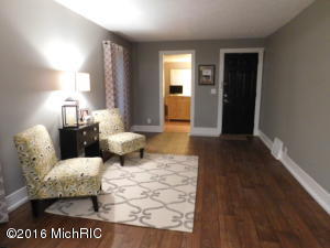 247 Mark St, Niles, MI 49120 photo 5