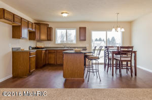 13739 E Harmony Ct, Sparta, MI 49345 photo 4