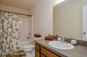13739 E Harmony Ct, Sparta, MI 49345 photo 17