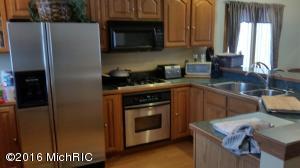 3584 Brook Point Dr, Hamilton, MI 49419 photo 4