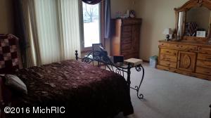 3584 Brook Point Dr, Hamilton, MI 49419 photo 7