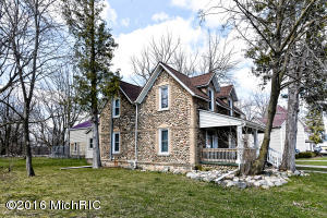 400 S Main, Crystal, MI 48818 photo 2