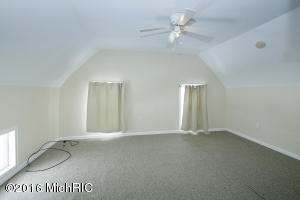 622 Walnut St, Three Rivers, MI 49093 photo 14