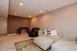 6069 Ada Dr SE, Ada, MI 49301 photo 38