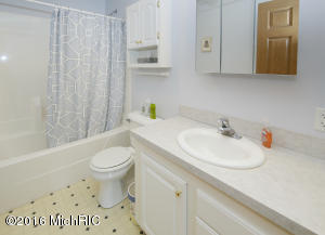 7577 E U Ave, Vicksburg, MI 49097 photo 15