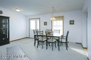 7577 E U Ave, Vicksburg, MI 49097 photo 6