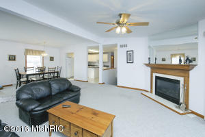 7577 E U Ave, Vicksburg, MI 49097 photo 5