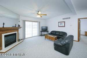 7577 E U Ave, Vicksburg, MI 49097 photo 4