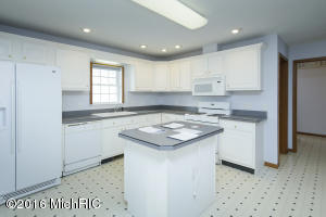 7577 E U Ave, Vicksburg, MI 49097 photo 7