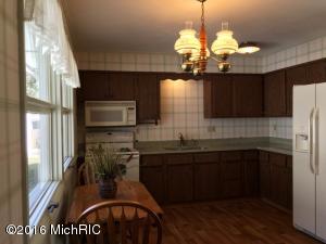 711 Forest St, Marshall, MI 49068 photo 9
