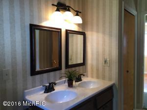 711 Forest St, Marshall, MI 49068 photo 18