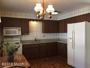711 Forest St, Marshall, MI 49068 photo 10