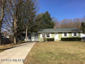 711 Forest St, Marshall, MI 49068 photo 3