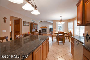 7025 Marsh Ridge Trl, Augusta, MI 49012 photo 17