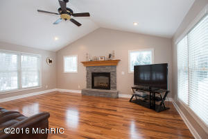 7025 Marsh Ridge Trl, Augusta, MI 49012 photo 12