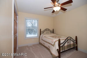 7025 Marsh Ridge Trl, Augusta, MI 49012 photo 27