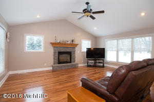 7025 Marsh Ridge Trl, Augusta, MI 49012 photo 10