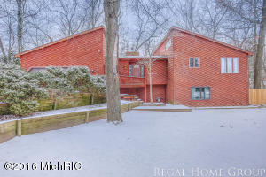 7594 30th St SE, Ada, MI 49301 photo 4