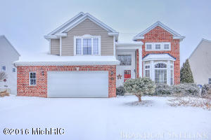 5455 Maple Hill Ave SE, Ada, MI 49301 photo 1