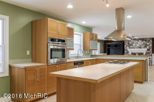 470 N Whites Bridge Rd, Belding, MI 48809 photo 10