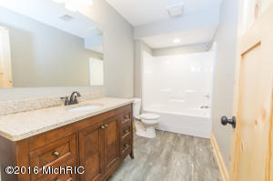 3833 24th St, Dorr, MI 49323 photo 32