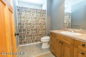 3833 24th St, Dorr, MI 49323 photo 29